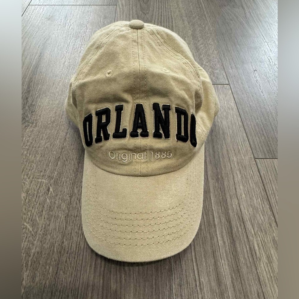 Beige Orlando Embroidered Cap